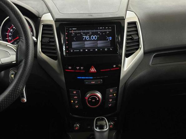 SsangYong Tivoli I с пробегом 2017 года, цена 1 489 000 рублей, 78792 км, внедорожник, Автокод Объявления
