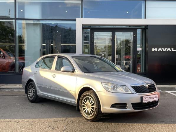 Skoda Octavia II (A5) Рестайлинг с пробегом 2011 года, цена 699 000 рублей, 222695 км, лифтбек, Автокод Объявления