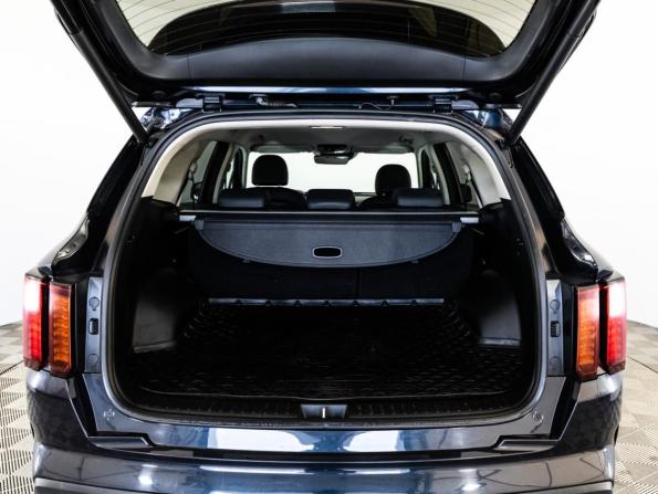 Kia Sorento IV с пробегом 2021 года, цена 3 499 000 рублей, 80495 км, внедорожник, Автокод Объявления