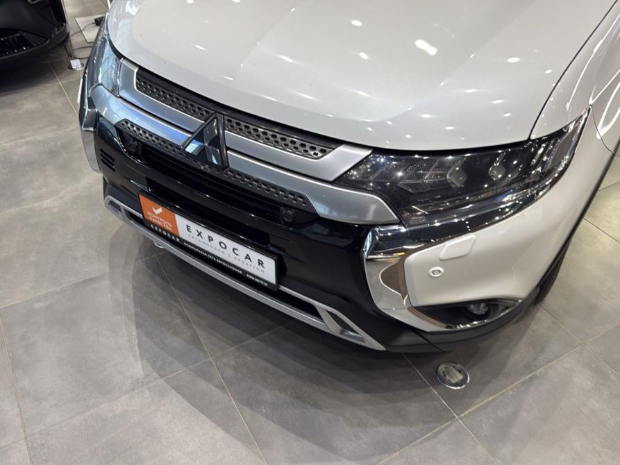Mitsubishi Outlander III Рестайлинг 3 Тюмень  - изображение 6