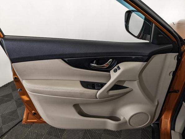 Nissan X-Trail III Рестайлинг с пробегом 2019 года, цена 2 250 000 рублей, 132228 км, внедорожник, Автокод Объявления