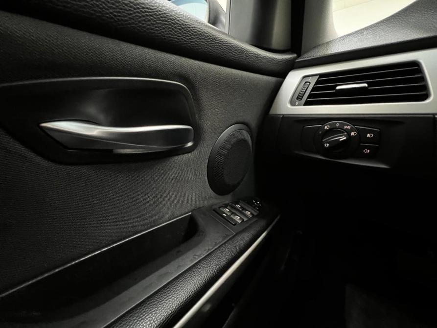 BMW 3 серии V (E90/E91/E92/E93) Волгоград  - изображение 23