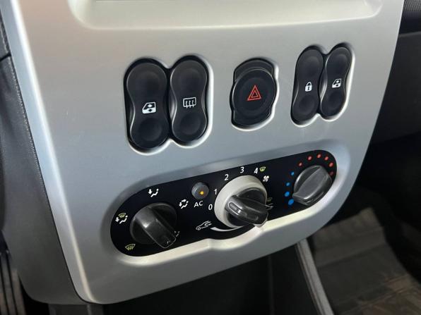 Renault Sandero I с пробегом 2011 года, цена 690 000 рублей, 159153 км, хэтчбек, Автокод Объявления