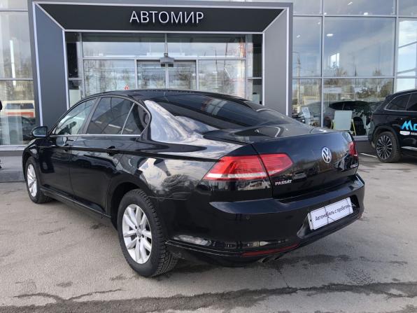Volkswagen Passat B8 с пробегом 2015 года, цена 1 444 000 рублей, 284817 км, седан, Автокод Объявления