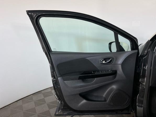 Renault Kaptur I с пробегом 2016 года, цена 999 000 рублей, 201000 км, внедорожник, Автокод Объявления