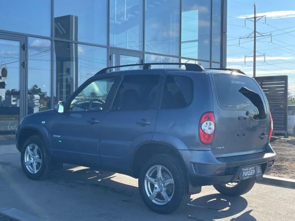 Chevrolet Niva I Рестайлинг с пробегом 2011 года, цена 320 000 рублей, 184204 км, внедорожник, Автокод Объявления