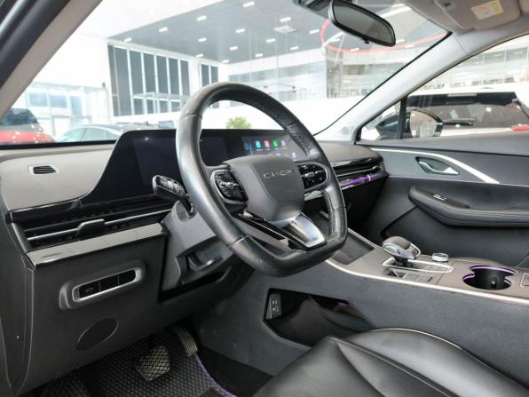 Omoda C5 I с пробегом 2022 года, цена 1 650 000 рублей, 60105 км, внедорожник, Автокод Объявления