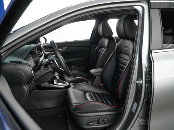 Kia K3 II Рестайлинг с пробегом 2022 года, цена 2 977 077 рублей, 41011 км, хэтчбек, Автокод Объявления
