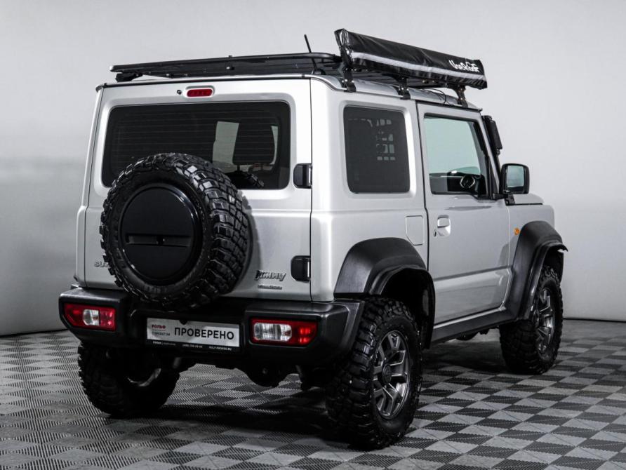 Suzuki Jimny IV Москва  - изображение 6