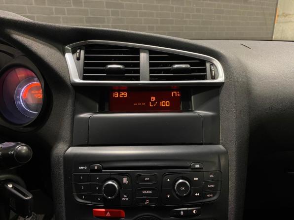 Citroen C4 II с пробегом 2011 года, цена 400 000 рублей, 207952 км, хэтчбек, Автокод Объявления