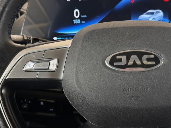 JAC JS6 с пробегом 2022 года, цена 1 690 000 рублей, 30644 км, внедорожник, Автокод Объявления