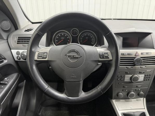 Opel Astra H Рестайлинг с пробегом 2006 года, цена 489 000 рублей, 276548 км, хэтчбек, Автокод Объявления