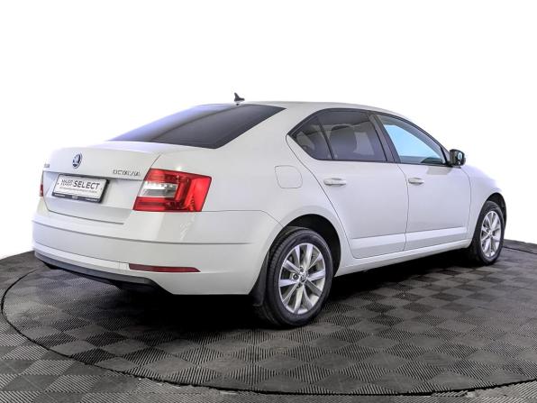 Skoda Octavia III (A7) Рестайлинг с пробегом 2019 года, цена 1 770 000 рублей, 94440 км, лифтбек, Автокод Объявления
