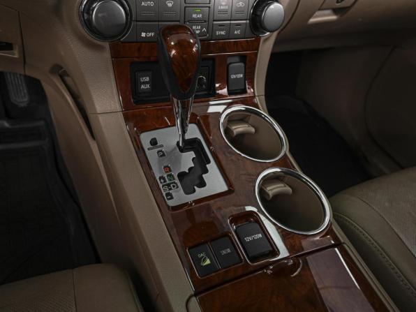 Toyota Highlander II (XU40) Рестайлинг с пробегом 2010 года, цена 1 798 000 рублей, 162823 км, внедорожник, Автокод Объявления