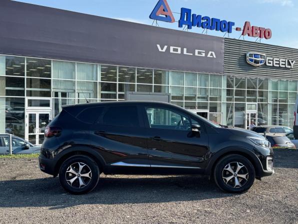 Renault Kaptur I с пробегом 2018 года, цена 1 520 000 рублей, 159783 км, внедорожник, Автокод Объявления