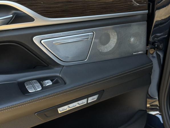 BMW 7 серии VI (G11/G12) с пробегом 2016 года, цена 3 700 000 рублей, 162689 км, седан, Автокод Объявления