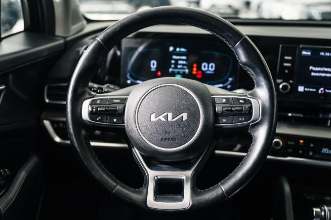 Kia Sportage V с пробегом 2022 года, цена 3 450 000 рублей, 103000 км, внедорожник, Автокод Объявления