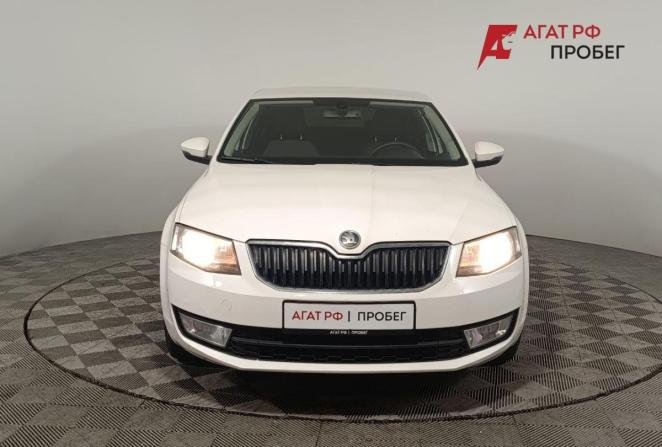 Skoda Octavia III (A7) с пробегом 2013 года, цена 1 030 000 рублей, 247315 км, лифтбек, Автокод Объявления
