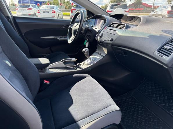 Honda Civic VIII Рестайлинг с пробегом 2008 года, цена 495 000 рублей, 245734 км, хэтчбек, Автокод Объявления