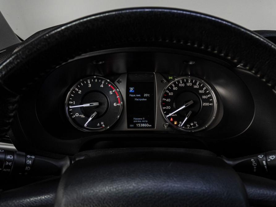 Toyota Hilux VIII Рестайлинг 2 Тюмень  - изображение 23