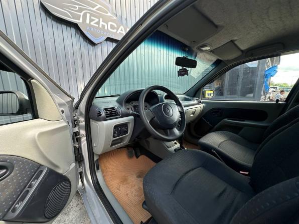 Renault Symbol I Рестайлинг с пробегом 2005 года, цена 349 000 рублей, 156600 км, седан, Автокод Объявления
