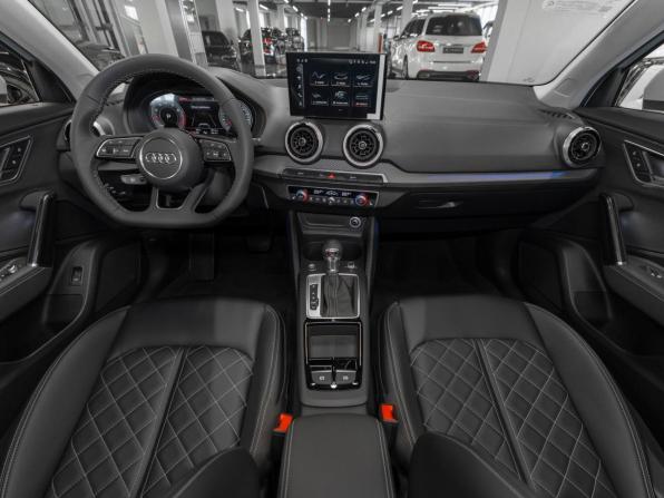 Audi Q2 I Рестайлинг с пробегом 2025 года, цена 3 800 000 рублей, 36 км, внедорожник, Автокод Объявления