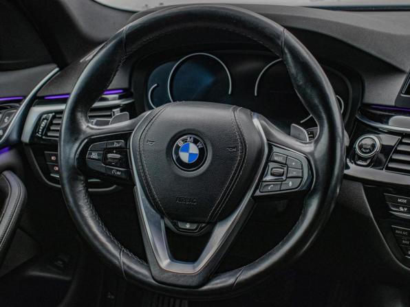 BMW 5 серии VII (G30/G31/G38) с пробегом 2019 года, цена 2 996 000 рублей, 117230 км, седан, Автокод Объявления