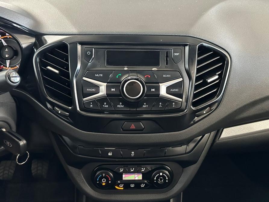 Lada (ВАЗ) Vesta I Москва  - изображение 14