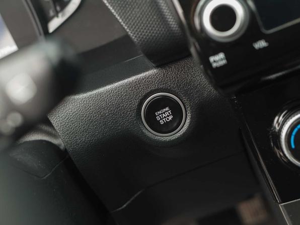 Hyundai Creta II с пробегом 2022 года, цена 2 000 000 рублей, 65709 км, внедорожник, Автокод Объявления