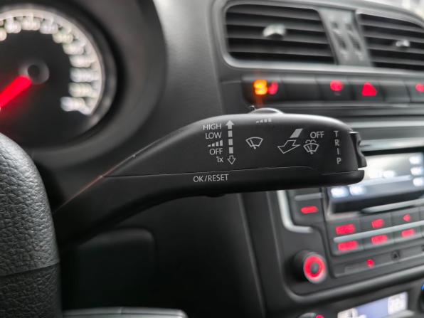 Volkswagen Polo V Рестайлинг с пробегом 2017 года, цена 1 111 000 рублей, 151206 км, седан, Автокод Объявления