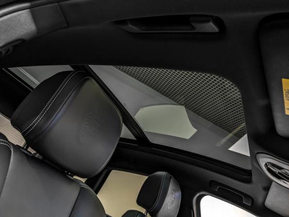 Porsche Macan I Рестайлинг 2 с пробегом 2022 года, цена 6 580 000 рублей, 72954 км, внедорожник, Автокод Объявления