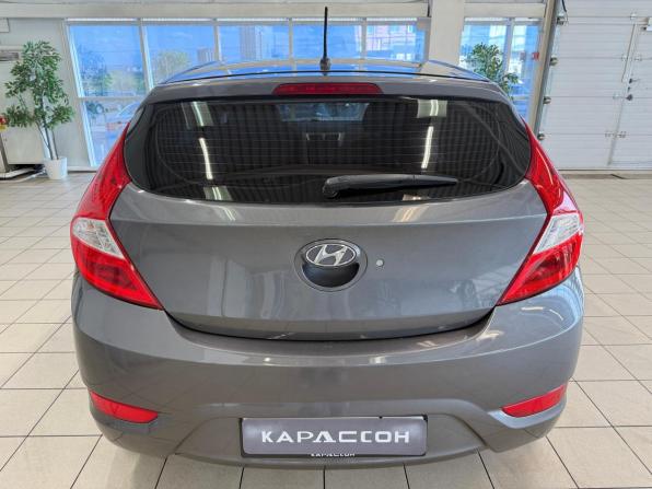 Hyundai Solaris I с пробегом 2012 года, цена 850 000 рублей, 139000 км, хэтчбек, Автокод Объявления