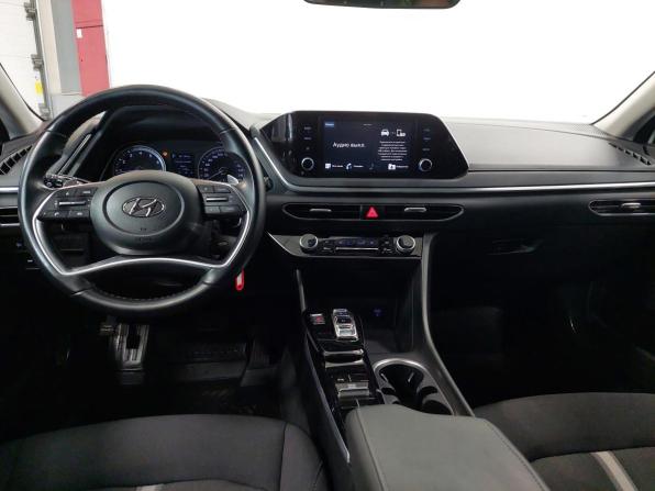 Hyundai Sonata VIII (DN8) с пробегом 2021 года, цена 2 400 000 рублей, 67346 км, седан, Автокод Объявления
