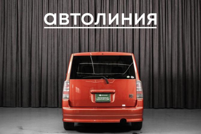 Toyota bB I Рестайлинг с пробегом 2004 года, цена 649 000 рублей, 240000 км, минивэн, Автокод Объявления