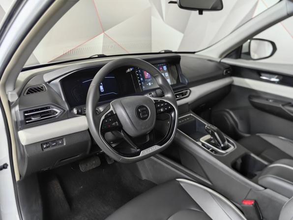 Evolute i-PRO с пробегом 2023 года, цена 1 443 000 рублей, 44895 км, седан, Автокод Объявления