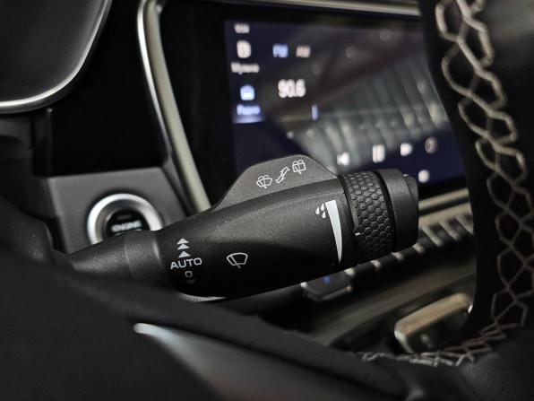 Geely Atlas II с пробегом 2023 года, цена 2 050 000 рублей, 61580 км, внедорожник, Автокод Объявления
