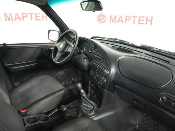 Chevrolet Niva I Рестайлинг с пробегом 2019 года, цена 859 000 рублей, 50161 км, внедорожник, Автокод Объявления