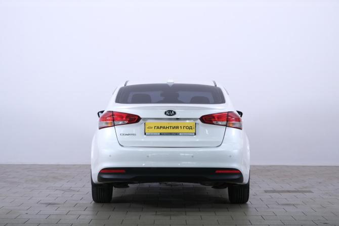 Kia Cerato III Рестайлинг (Classic) с пробегом 2017 года, цена 1 559 000 рублей, 169600 км, седан, Автокод Объявления