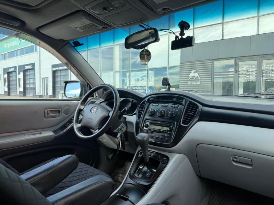 Toyota Highlander I (XU20) Рестайлинг Омск  - изображение 25