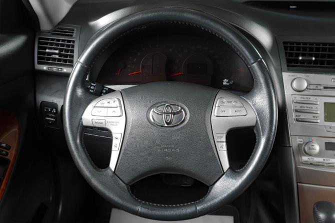 Toyota Camry VI (XV40) Рестайлинг с пробегом 2011 года, цена 1 299 000 рублей, 161000 км, седан, Автокод Объявления
