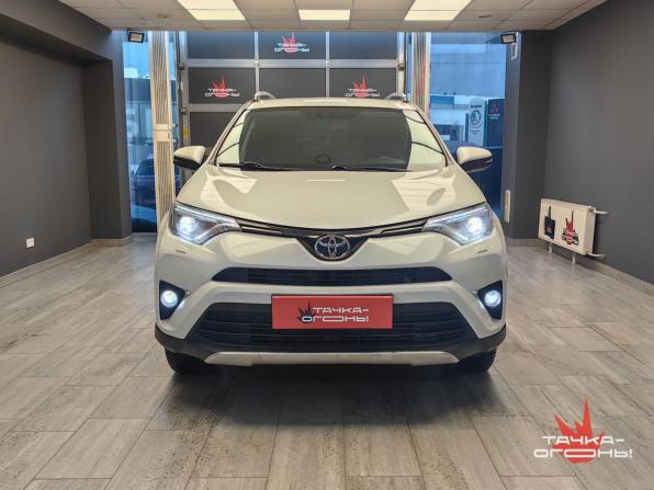 Toyota RAV4 IV (XA40) Рестайлинг с пробегом 2015 года, цена 2 218 000 рублей, 160000 км, внедорожник, Автокод Объявления