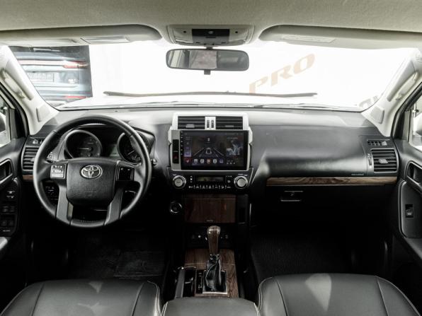 Toyota Land Cruiser Prado 150 Series Рестайлинг 1 с пробегом 2014 года, цена 3 075 000 рублей, 330617 км, внедорожник, Автокод Объявления