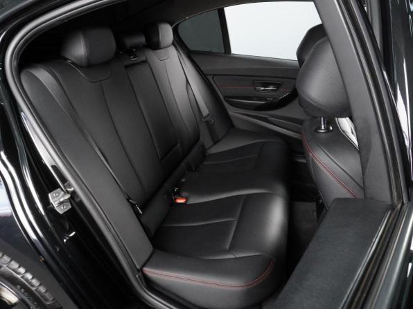 BMW 3 серии VI (F3x) с пробегом 2015 года, цена 1 894 000 рублей, 156936 км, седан, Автокод Объявления