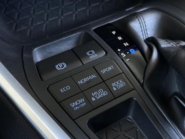 Toyota RAV4 V (XA50) с пробегом 2021 года, цена 3 715 000 рублей, 94887 км, внедорожник, Автокод Объявления