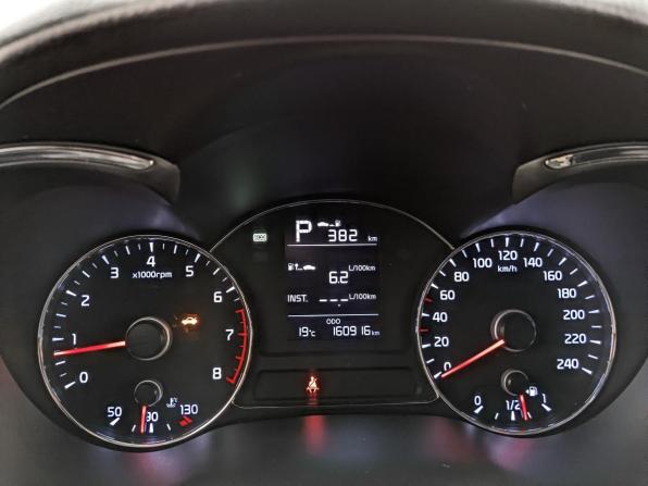 Kia Cerato III Рестайлинг (Classic) с пробегом 2018 года, цена 1 360 000 рублей, 160914 км, седан, Автокод Объявления