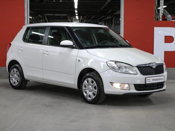 Skoda Fabia II Рестайлинг с пробегом 2013 года, цена 563 000 рублей, 102000 км, хэтчбек, Автокод Объявления