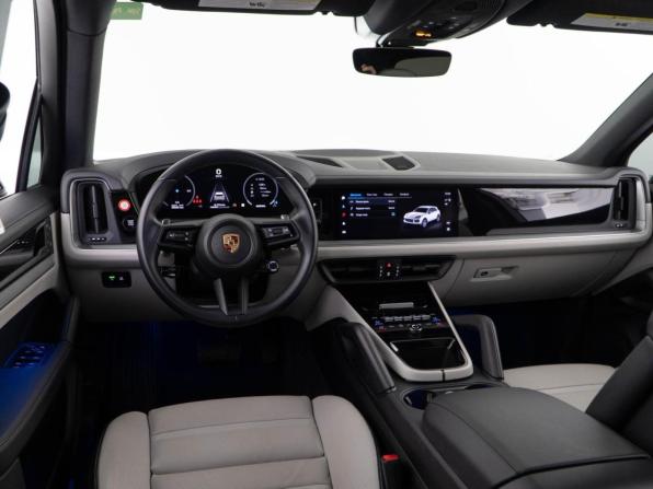 Porsche Cayenne III Рестайлинг с пробегом 2023 года, цена 12 178 888 рублей, 24045 км, внедорожник, Автокод Объявления