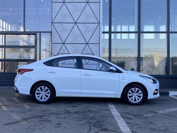 Hyundai Solaris II с пробегом 2019 года, цена 1 399 000 рублей, 85388 км, седан, Автокод Объявления