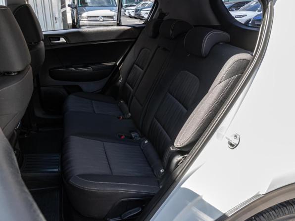 Kia Sportage IV Рестайлинг с пробегом 2018 года, цена 2 185 000 рублей, 77424 км, внедорожник, Автокод Объявления
