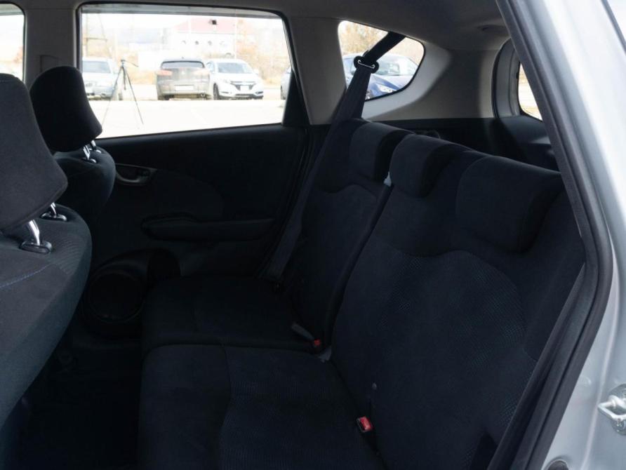 Honda Fit II Улан-Удэ  - изображение 12